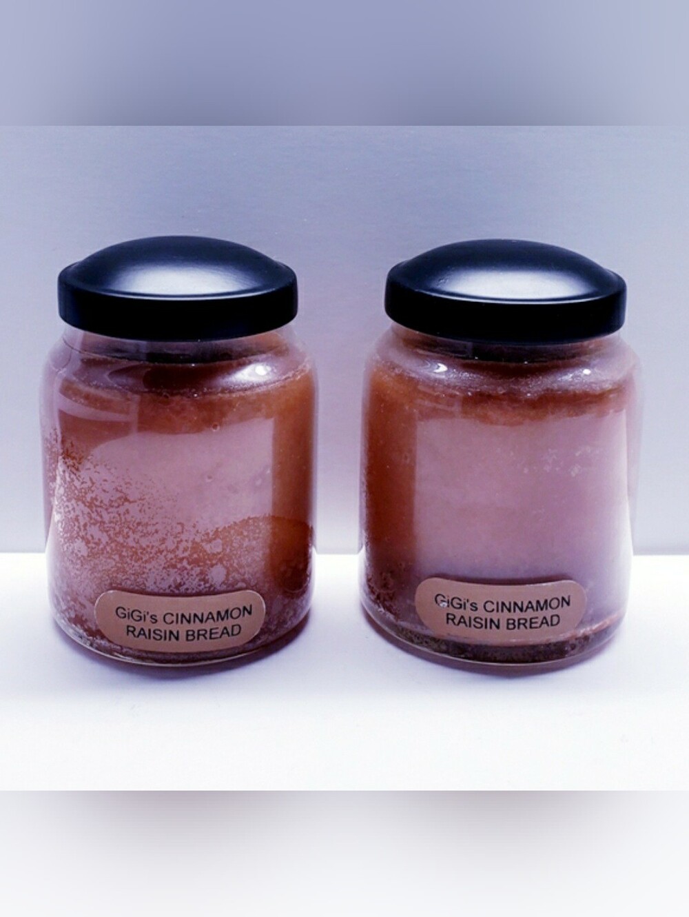 GiGi's CINNAMON RAISIN BREAD -A Cheerful Giver Single Wick Candle, 6oz (2 pcs)